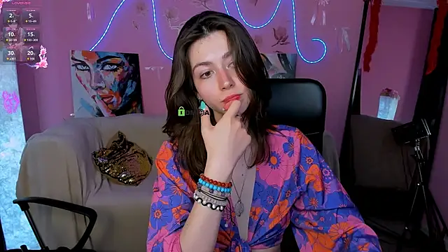 Snapshot of kitniss_dreamy chatting on June 2026 02:53:01 AM kitniss dreamy online show from June 2026 02:53:01 AM