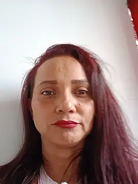 Snapshot of Amanda39 chatting on May 2026 07:20:02 PM Amanda39 online show from May 2026 07:20:02 PM
