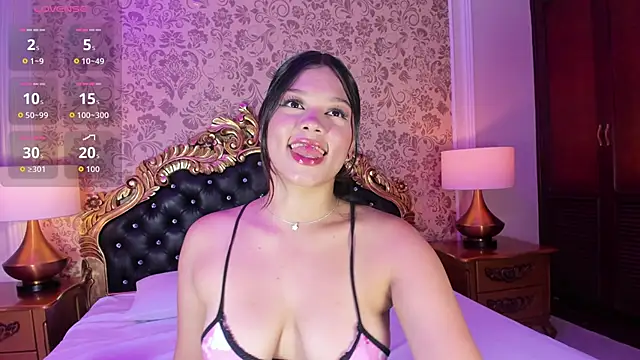 HatsaJones online show from October 2025 03:52:02 AM