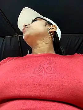 AnggelicaSwan21 online show from September 2025 04:08:02 PM