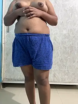 Snapshot of pooja_cam101 chatting on October 2025 07:07:01 AM pooja cam101 online show from October 2025 07:07:01 AM