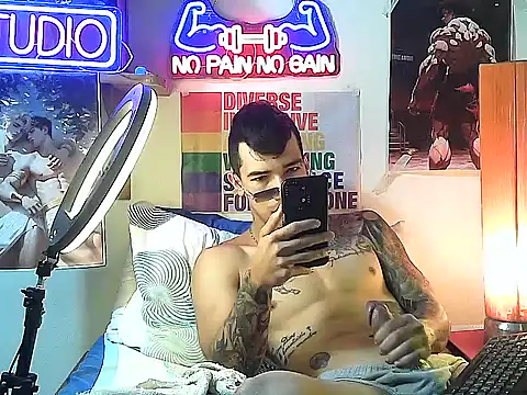 Strongcockfitness online show from October 2025 05:31:01 PM