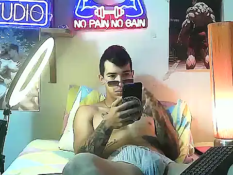 Strongcockfitness online show from October 2025 07:03:01 PM