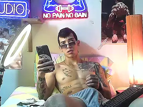 Strongcockfitness online show from October 2025 11:04:02 PM