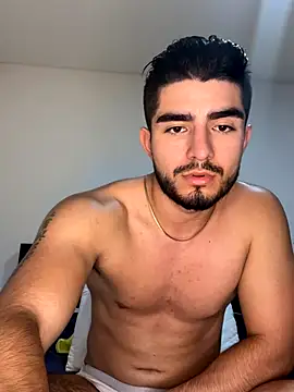 zayn maximoff online show from September 2025 04:01:02 AM