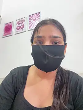 Sex Queen aaraya online show from June 2026 12:32:01 PM