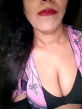 Snapshot of Deepa_Sharma143 chatting on September 2025 06:48:02 AM Deepa Sharma143 online show from September 2025 06:48:02 AM