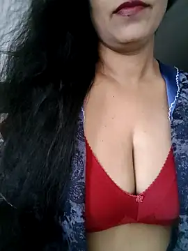 Snapshot of Deepa_Sharma143 chatting on May 2026 02:05:01 AM Deepa Sharma143 online show from May 2026 02:05:01 AM