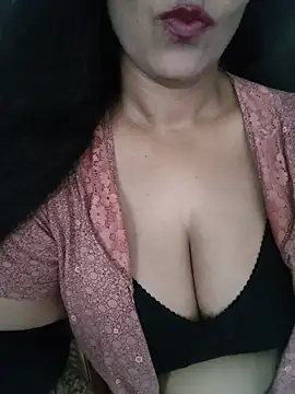 Snapshot of Deepa_Sharma143 chatting on May 2026 02:07:01 AM Deepa Sharma143 online show from May 2026 02:07:01 AM