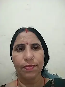Snapshot of Hot_liya54 chatting on May 2026 02:57:01 PM Hot liya54 online show from May 2026 02:57:01 PM