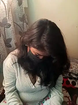 HAANNIAA online show from November 2025 11:43:02 AM