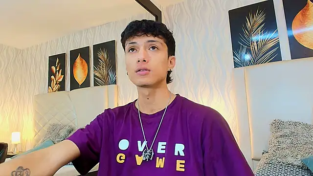 Lean Portman online show from January 2026 08:24:02 PM