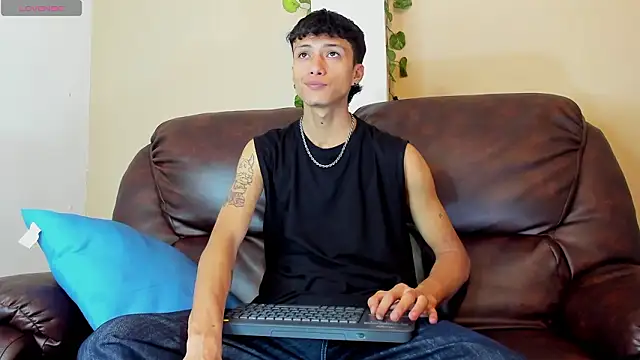 Lean Portman online show from March 2026 02:20:02 PM