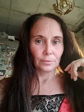 Snapshot of MerelinMILf chatting on October 2025 01:55:02 PM MerelinMILf online show from October 2025 01:55:02 PM