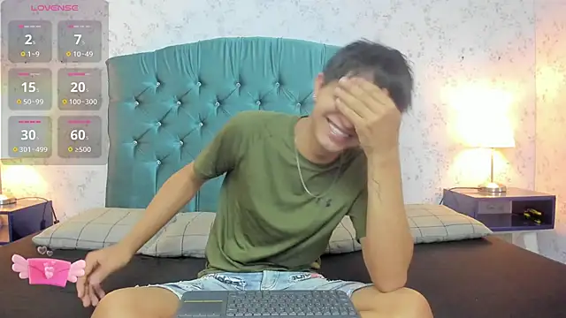 Snapshot of arion_sherwind chatting on September 2025 07:50:02 PM arion sherwind online show from September 2025 07:50:02 PM