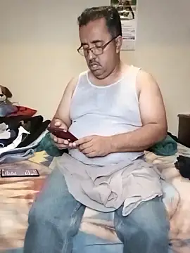 HomHot47 online show from November 2025 04:48:02 AM