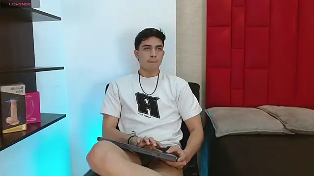 Cady Hot online show from November 2025 08:24:02 PM