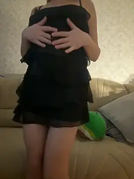 Nikihot   online show from November 2025 06:57:01 AM