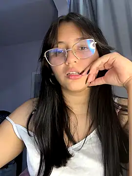 Angeldusttt online show from September 2025 06:08:02 PM