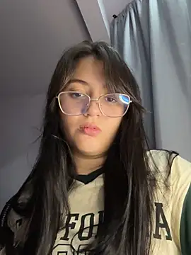 Angeldusttt online show from September 2025 12:47:01 AM