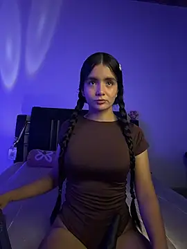 Ashley and Zoe online show from November 2025 10:42:01 PM