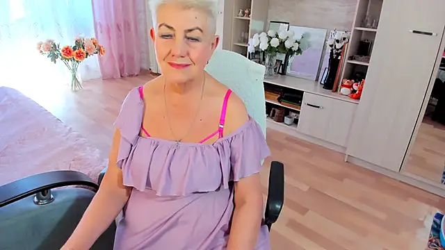 HotandMature online show from June 2026 08:28:02 AM