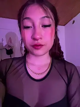 Snapshot of liin_rose chatting on September 2025 01:17:02 AM liin rose online show from September 2025 01:17:02 AM