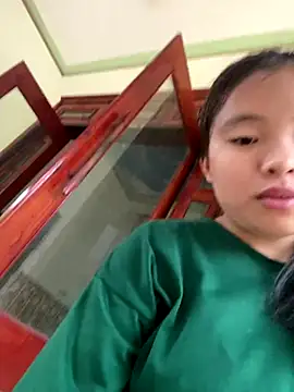 viluna online show from October 2025 12:29:05 AM