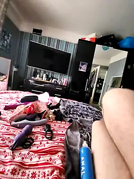 Snapshot of MysteriousToy4 chatting on September 2025 02:18:02 PM MysteriousToy4 online show from September 2025 02:18:02 PM