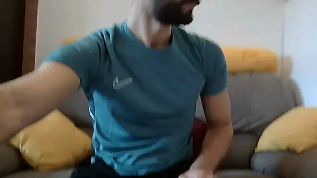 Snapshot of Amicisegreti chatting on December 2025 11:06:02 AM Amicisegreti online show from December 2025 11:06:02 AM