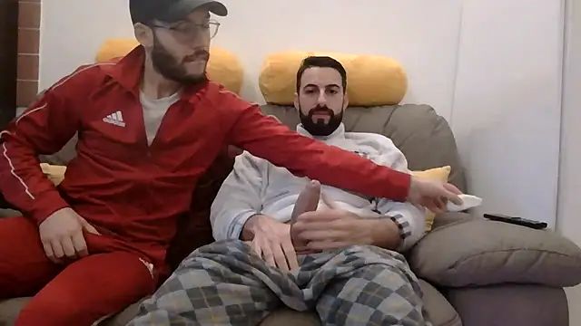 Snapshot of Amicisegreti chatting on January 2026 06:40:01 AM Amicisegreti online show from January 2026 06:40:01 AM