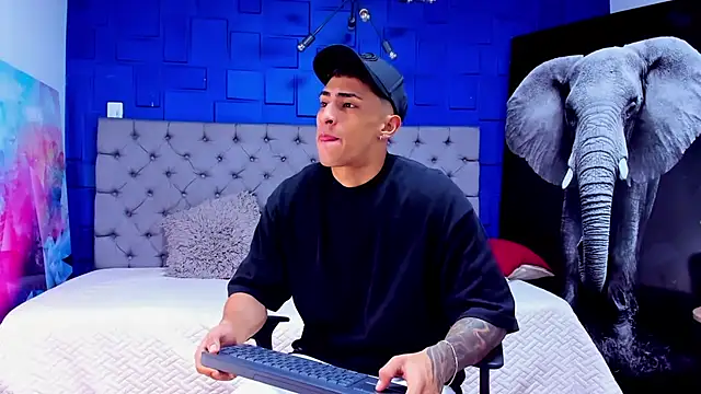 adrian ray online show from September 2025 11:43:01 AM