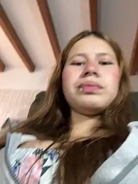 Olivia11  online show from October 2025 12:09:01 PM