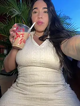 SofiaWildee online show from June 2026 11:29:01 PM