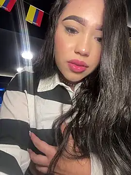 SofiaWildee online show from July 2026 03:13:01 AM