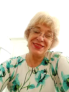 52MiaLove02 online show from September 2025 07:56:02 AM