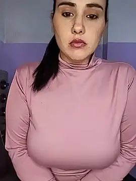 Snapshot of kariciasecreta chatting on July 2026 01:27:01 AM kariciasecreta online show from July 2026 01:27:01 AM