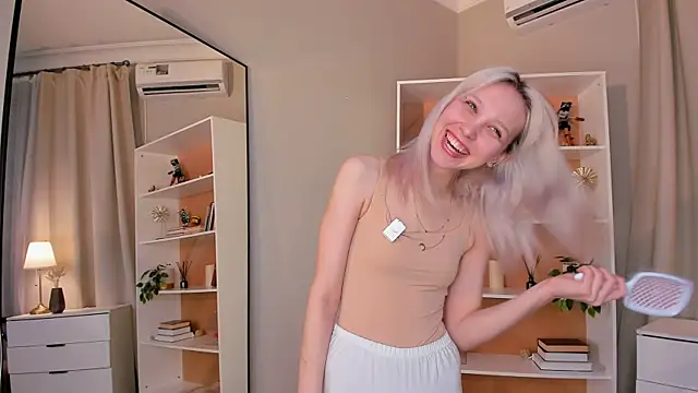 ErinBissonnette online show from April 2026 06:34:02 PM