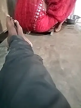 Snapshot of Sapnaji500 chatting on April 2026 06:44:02 AM Sapnaji500 online show from April 2026 06:44:02 AM