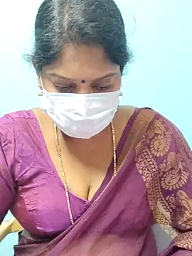 Snapshot of saadhana99 chatting on November 2025 09:19:02 AM saadhana99 online show from November 2025 09:19:02 AM