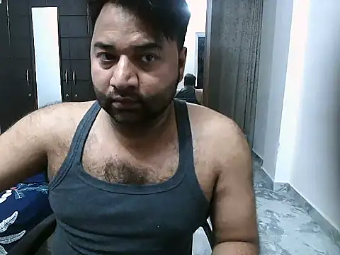 victorvicky69 online show from September 2025 05:47:02 PM