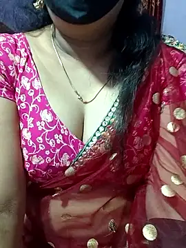 luci-queen online show from September 2025 05:44:02 AM