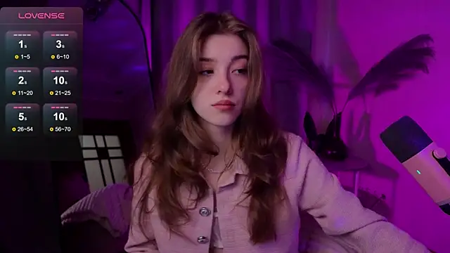 AstraMist online show from September 2025 02:00:02 PM