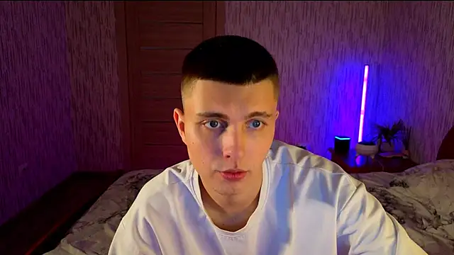 Denisx444 online show from October 2025 04:37:02 AM