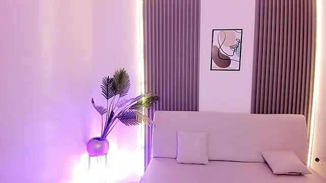 Snapshot of catalovex chatting on September 2025 07:38:01 PM catalovex online show from September 2025 07:38:01 PM