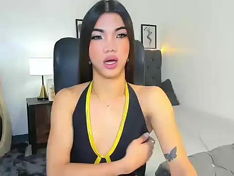 CassieSommereux online show from October 2025 04:02:02 AM