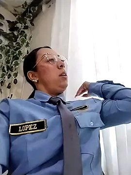 CRISTAL  11 online show from October 2025 01:31:01 PM