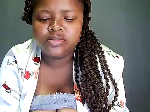 MegaBustyQueen online show from September 2025 06:51:01 PM