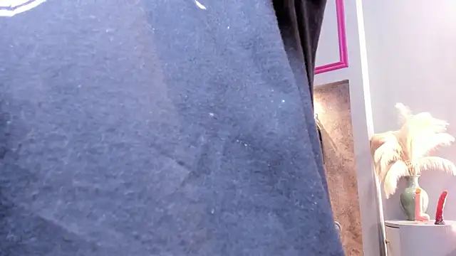 AtheneaBrownn online show from April 2026 01:53:01 AM