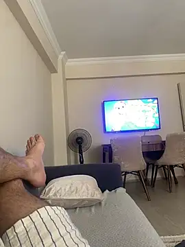 banuemre28 online show from June 2026 02:01:02 PM
